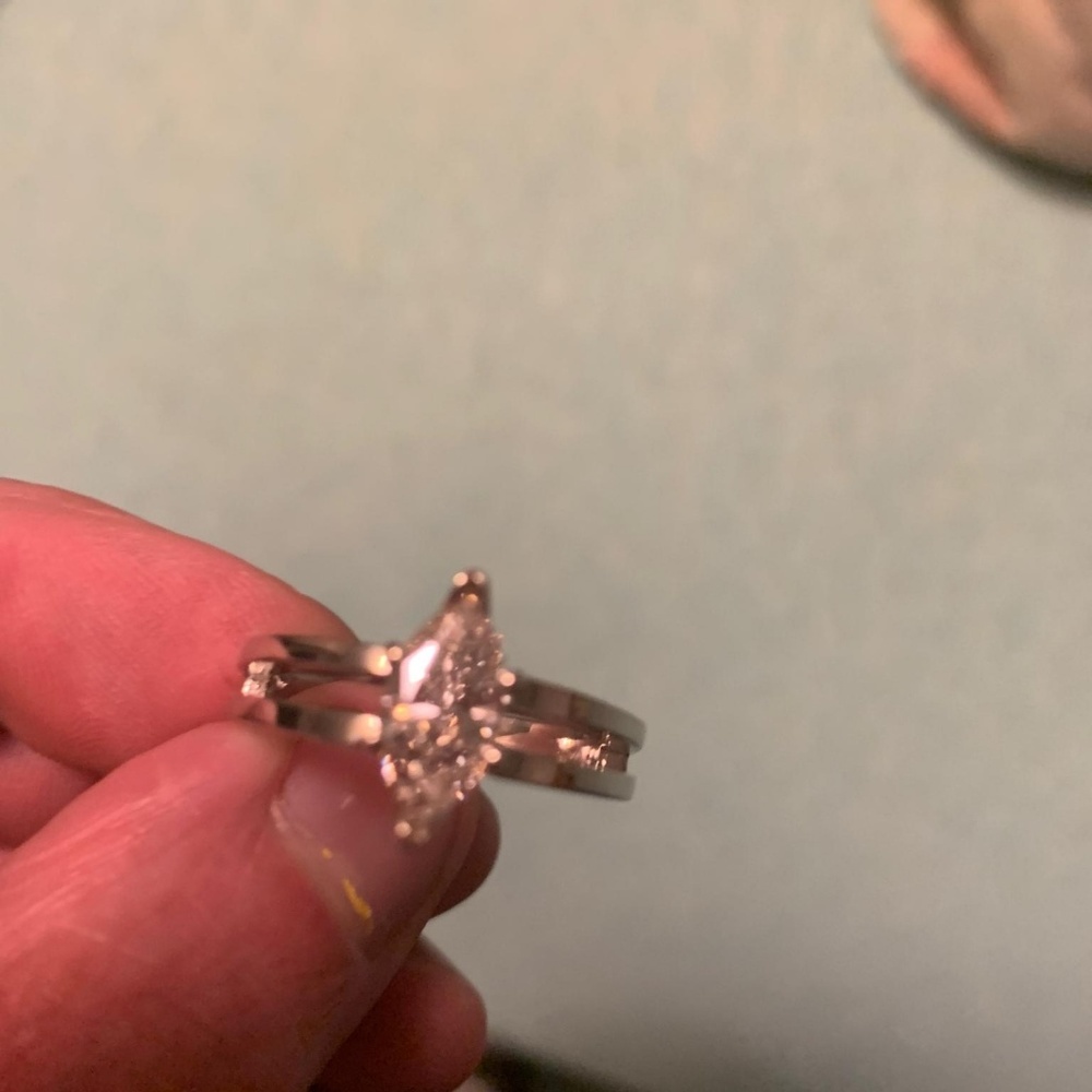 Marquise diamond ring